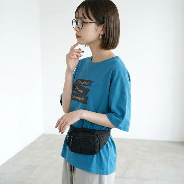 テープロゴBIGTシャツ