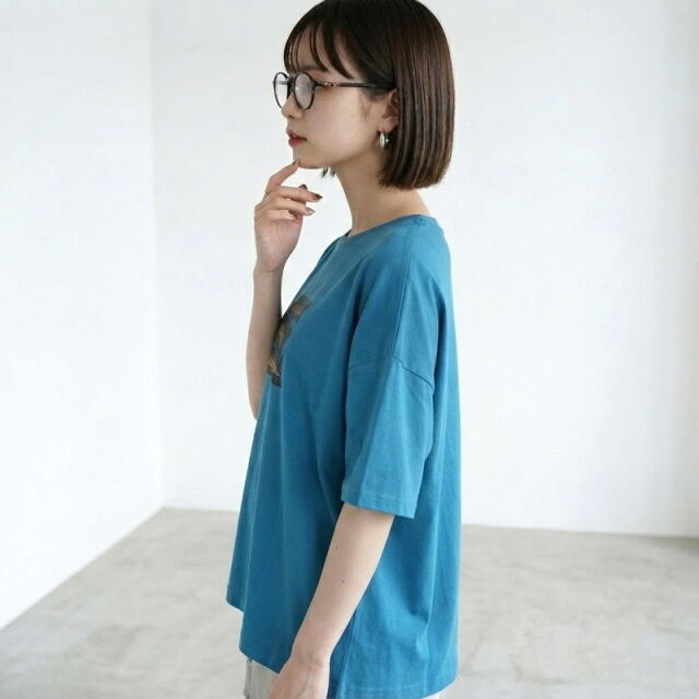 テープロゴBIGTシャツ