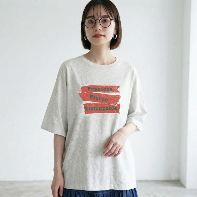 テープロゴBIGTシャツ
