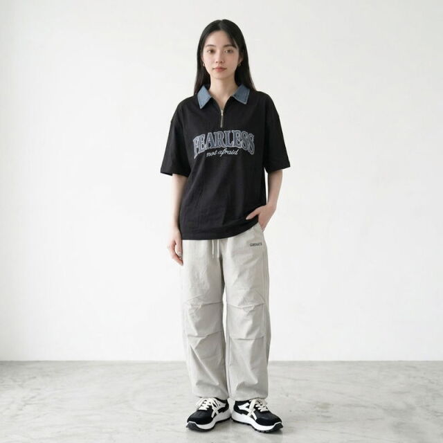 襟デニムハーフジップロゴプルオーバー