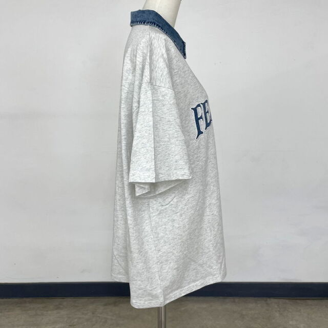 襟デニムハーフジップロゴプルオーバー