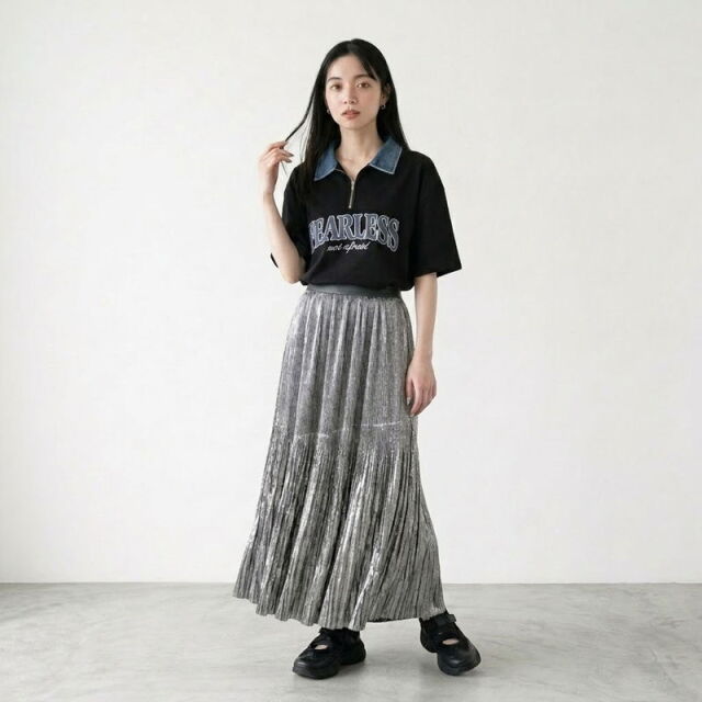 シャイニープリーツスカート