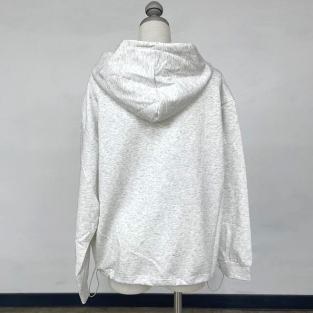 刺繍ロゴハーフジップパーカー