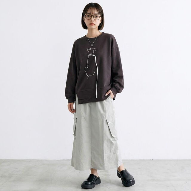 ナイロン風カーゴスカート