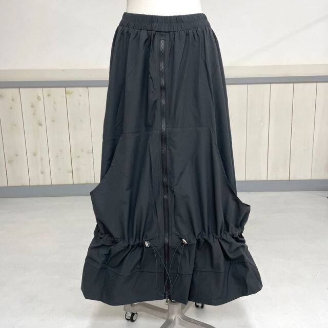 前ZIPドロストスカート