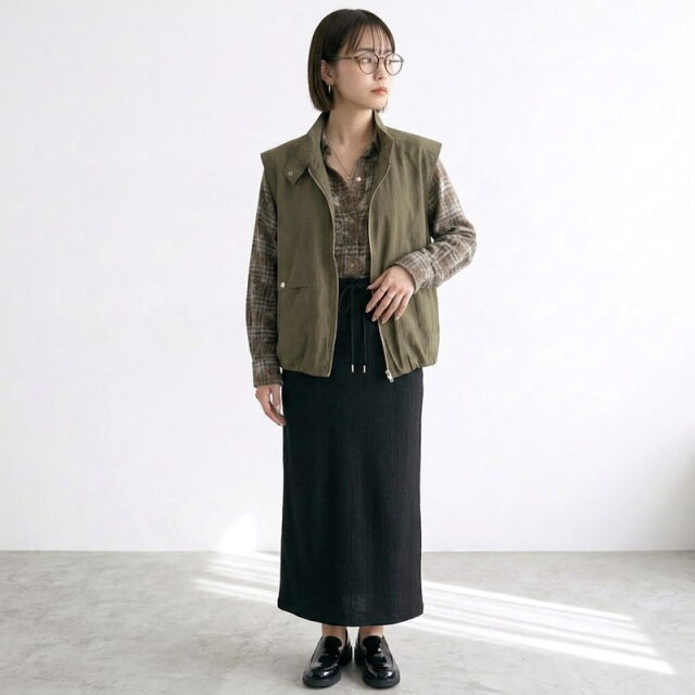 ナイロン風スタンドベスト