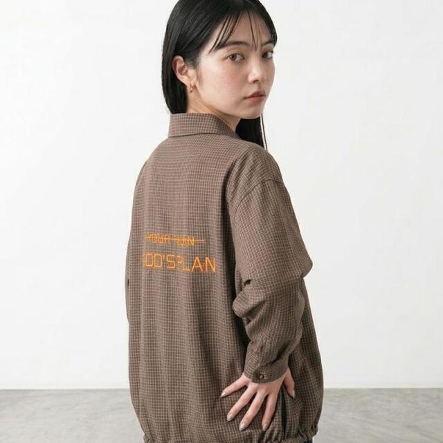 バックカラーロゴチェックシャツ