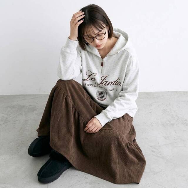 ベロアティアードスカート