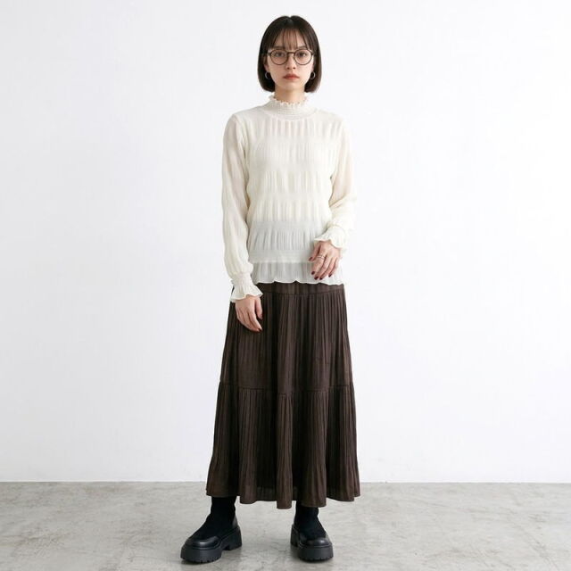 暖シフォンシャーリングブラウス