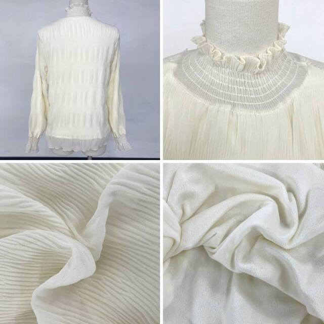 暖シフォンシャーリングブラウス