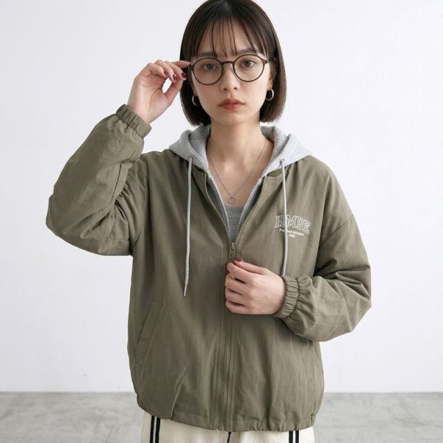 フェイクレイヤードバックロゴブルゾン