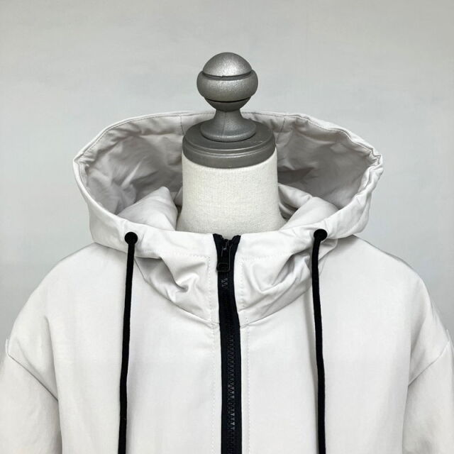 中綿パイピングフードブルゾン