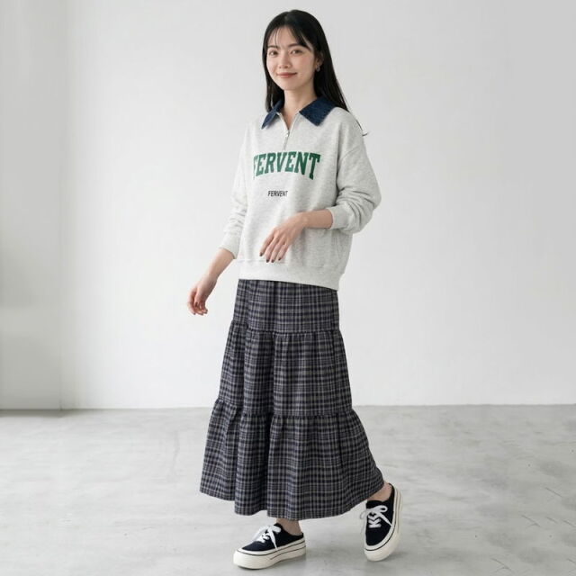 襟デニムロゴプルオーバー