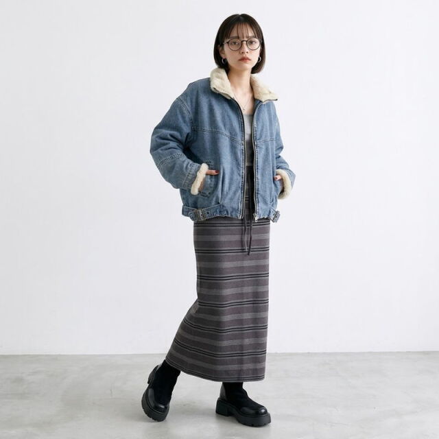 マルチボーダーニットIラインスカート