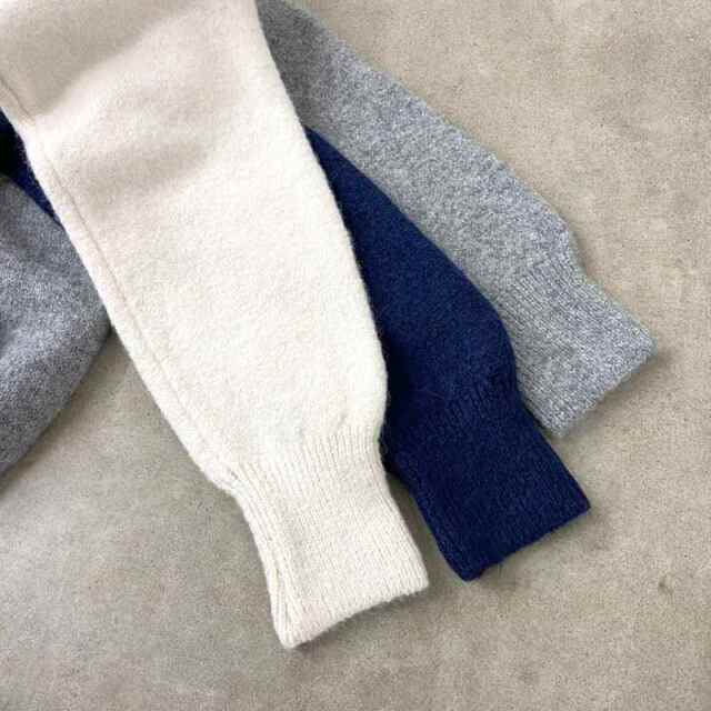 ロゴハーフZIPプルオーバー