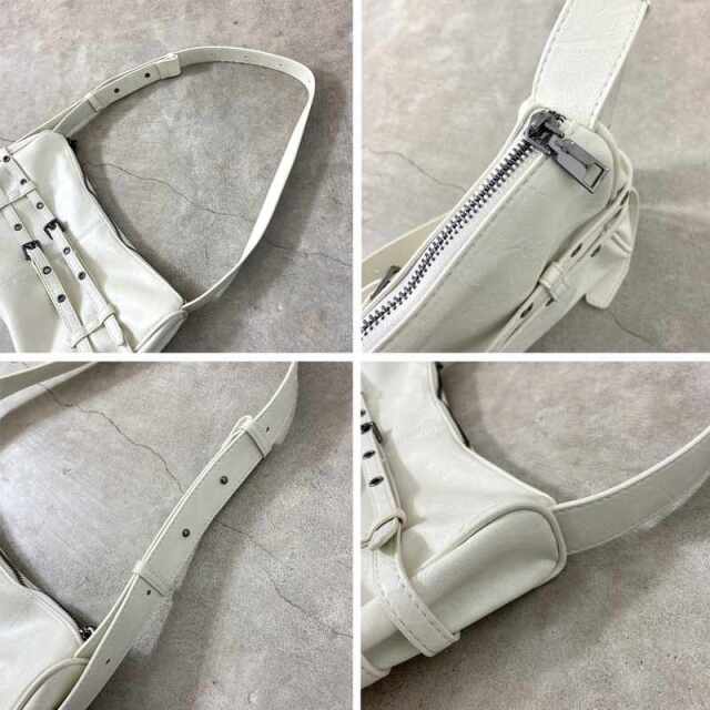 2連ベルトバッグ