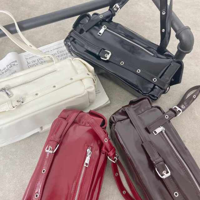 ベルトZIPボストンバッグ
