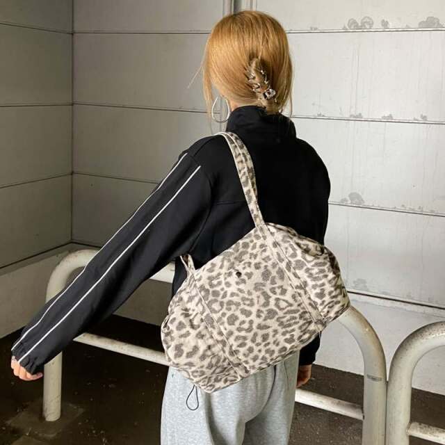 ヒョウ柄ボストンバッグ