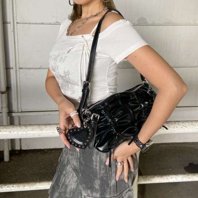 ドロストハートチャーム付きバッグ