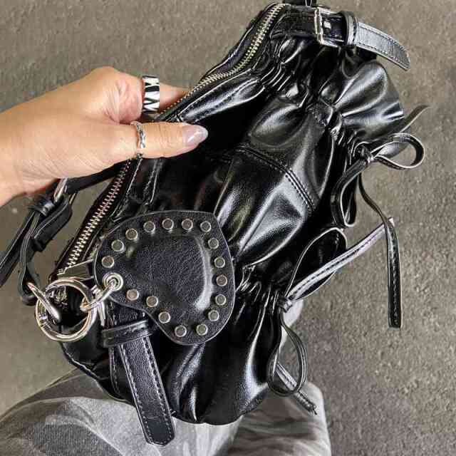 ドロストハートチャーム付きバッグ