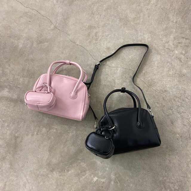 チャーム付きミニボストンバッグ