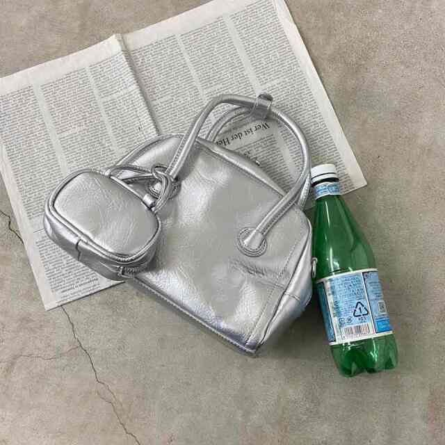 チャーム付きミニボストンバッグ