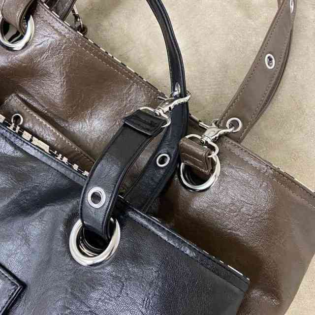 ハトメリバーシブルトートバッグ