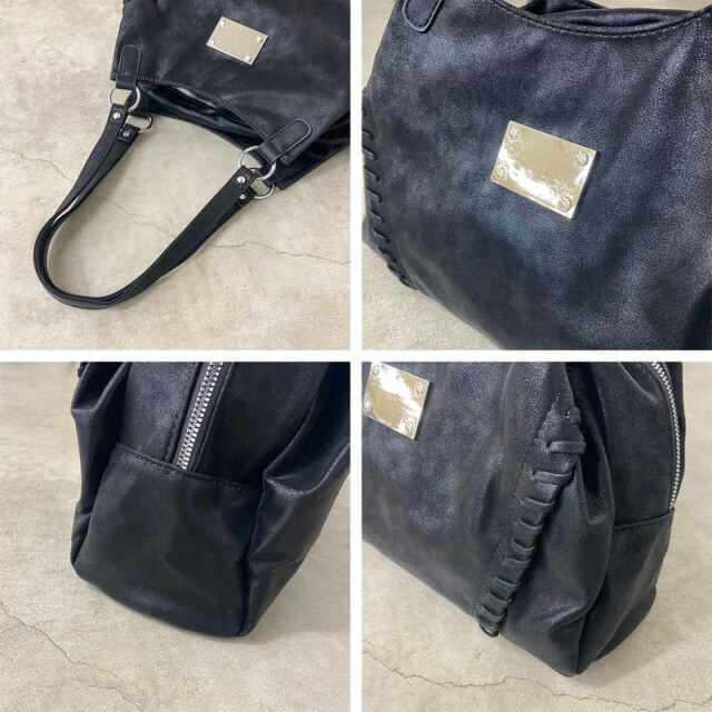 型押し合成皮革プレートボストンバッグ