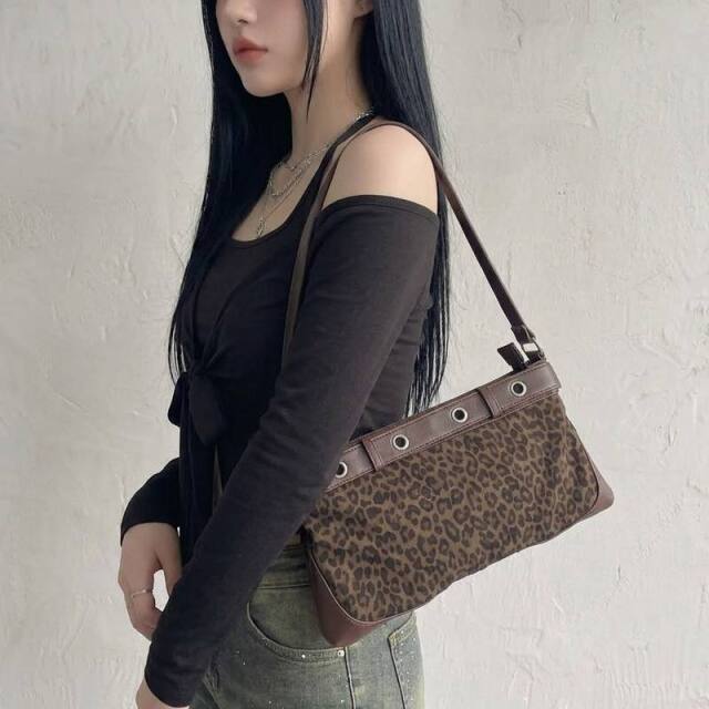 ハトメ2WAYバッグ
