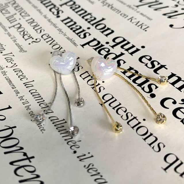 パールハートピアス