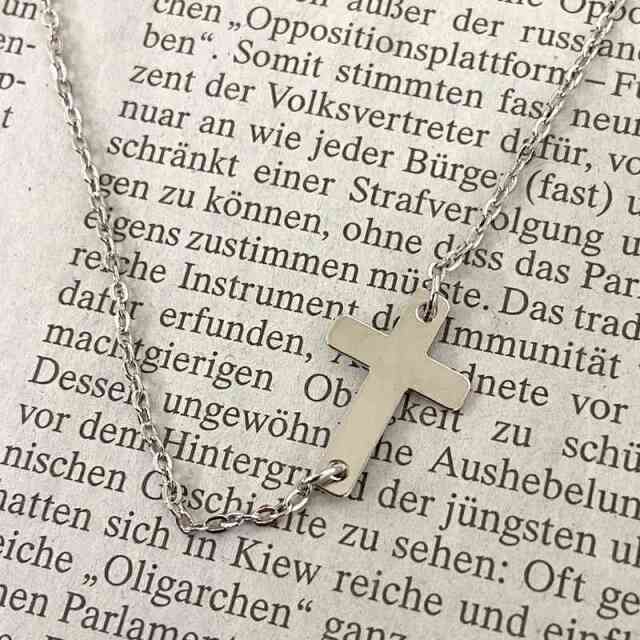 クロス3連ネックレス