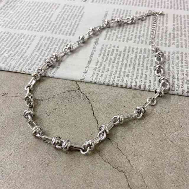 モチーフネックレス