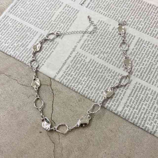 変形リングネックレス