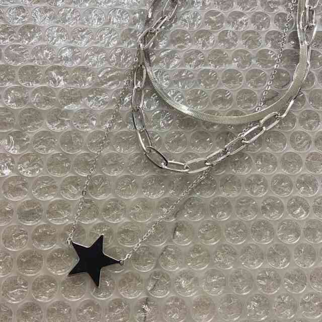 スター3連ネックレス