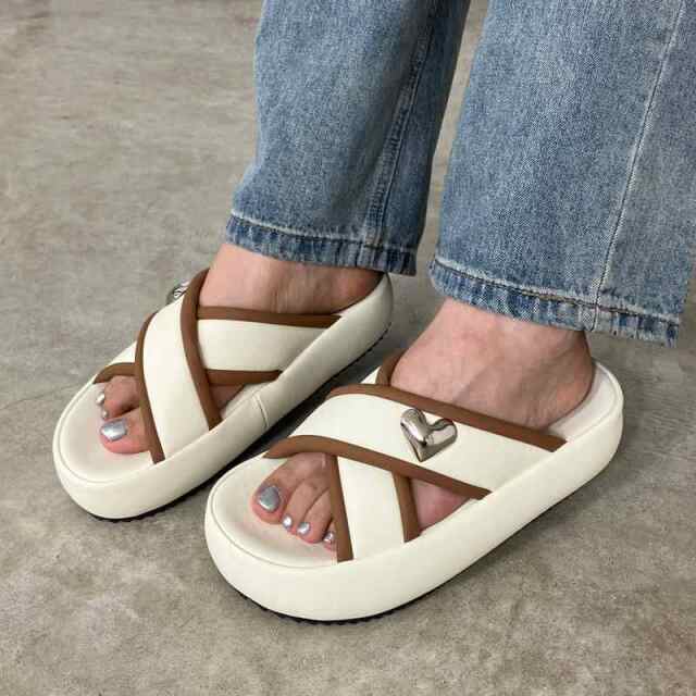 新品未使用 パデットクロスデザインサンダル non-hedge ハートクロスフラットサンダル|TiMTiMオンライン