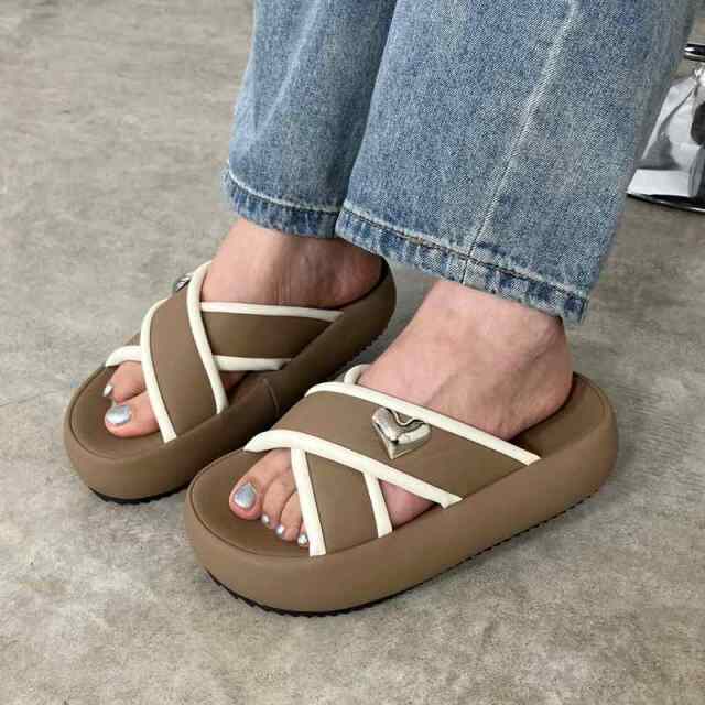 ハートクロスフラットサンダル