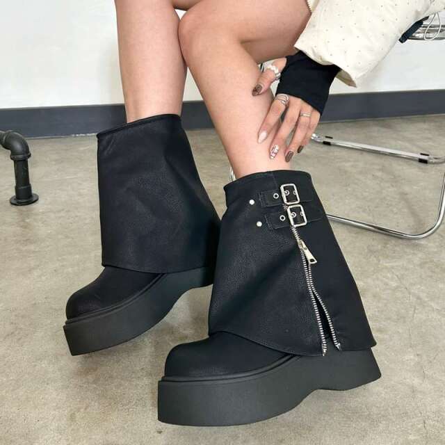 レイヤードブーツ