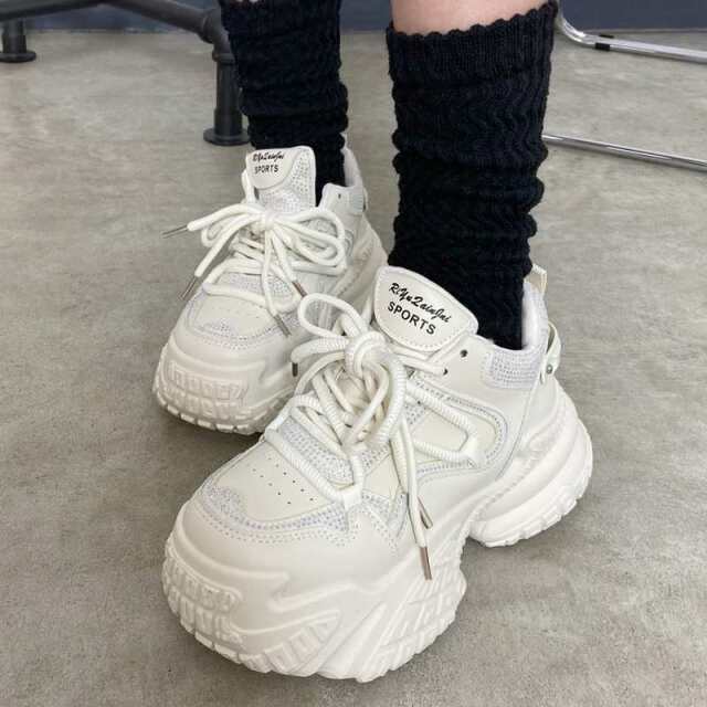 ストーン厚底スニーカー