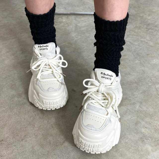 ストーン厚底スニーカー