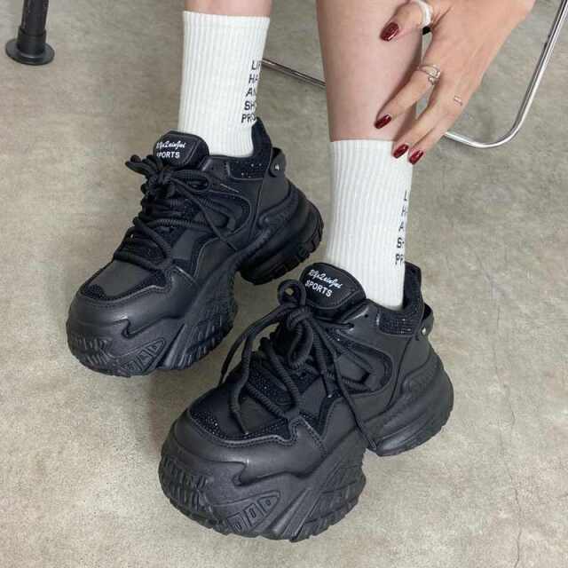 ストーン厚底スニーカー