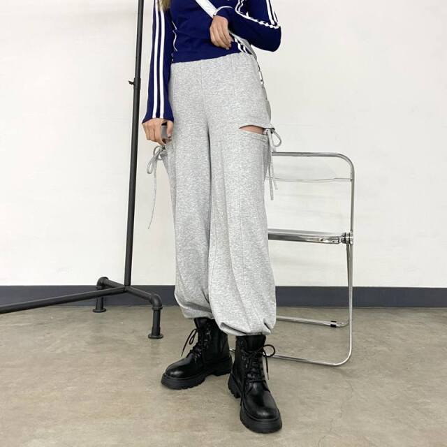 レースアップブーツ