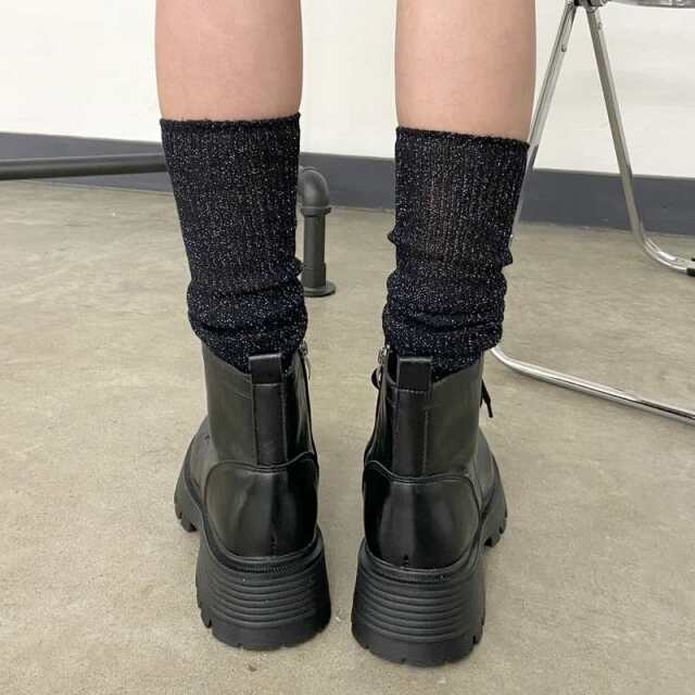 レースアップブーツ