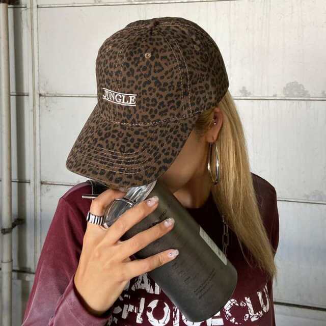 ヒョウ柄キャップ