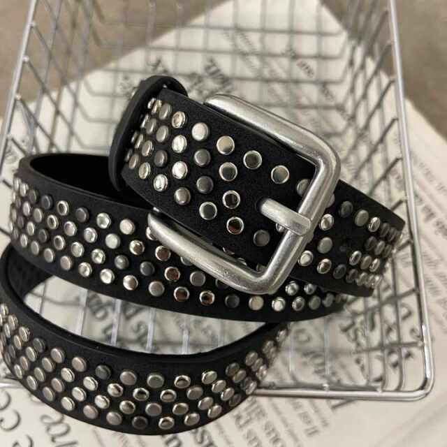 スタッズベルト