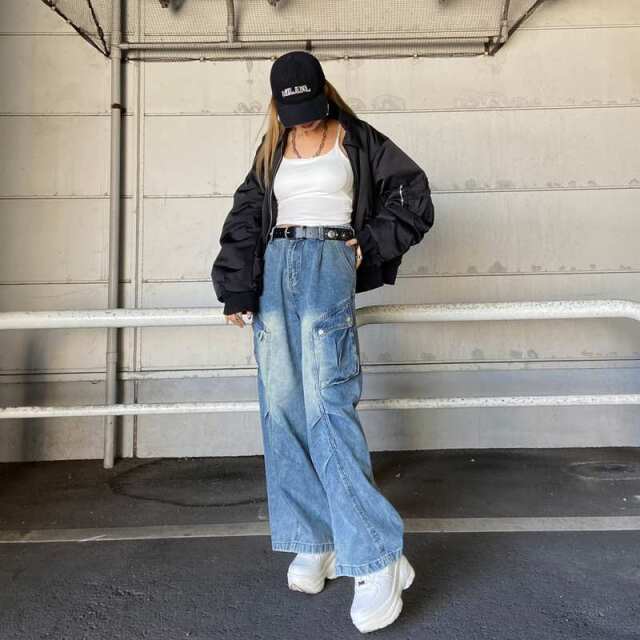 スタッズモチーフベルト