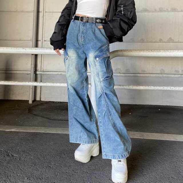 スタッズモチーフベルト