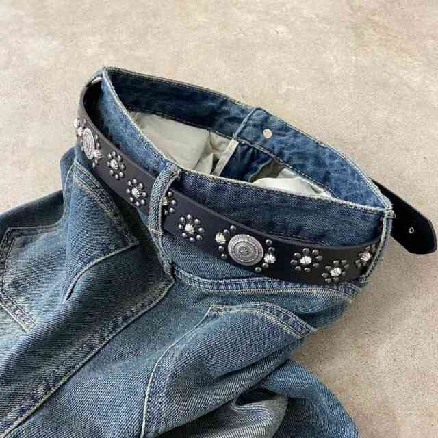 スタッズモチーフベルト