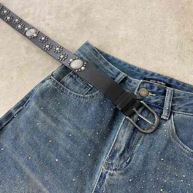 スタッズモチーフベルト