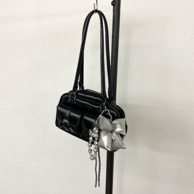 プクプクリボンチャームストラップ