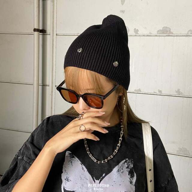 シルバーモチーフビーニー